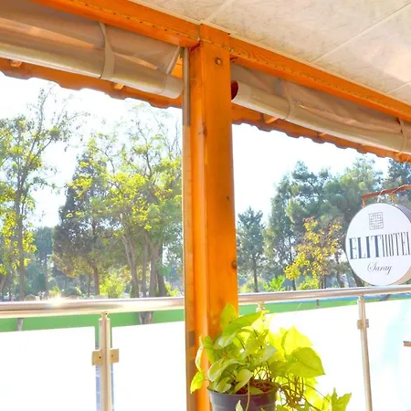 Elite Center فندق 4*